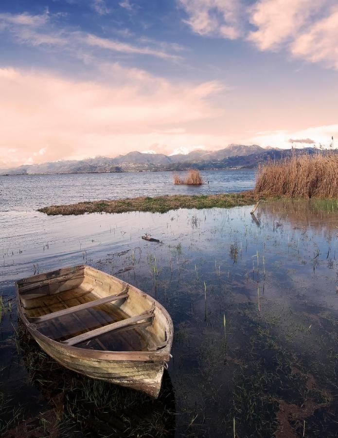 Massaciuccoli Romana Екстериор снимка
